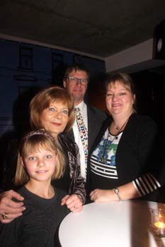 Ulrike Jung, Tanja und Steffen Stcker mit Tochter. Foto: Andrea Pollak