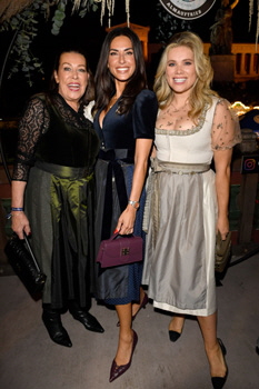 Jana Azizi, Mona Buckenmaier (Riani), Martina Buckenmaier (Riani)