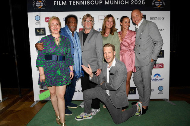 Roberto Blanco und Luzandra Straßburg, Martina Nicia und Martin Krug, David Frenser, (Roomers ) und Madeleine Frenser, Oliver Pocher Roberto Blanco und Luzandra Straßburg, Martina Nicia und Martin Krug, David Frenser, (Roomers ) und Madeleine Frenser, Oliver Pocher