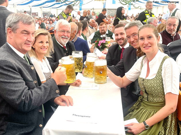 S�der gratuliert Bernau zum 1.100. Geburtstag. Foto: H�tzelsperger