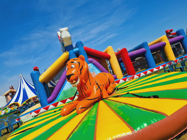 H�pf, H�pf, Hurra - Deutschlands beliebtestes H�pfburgenland kommt nach Mammendorf! isarbote.de verlost 5 x2 Karten!