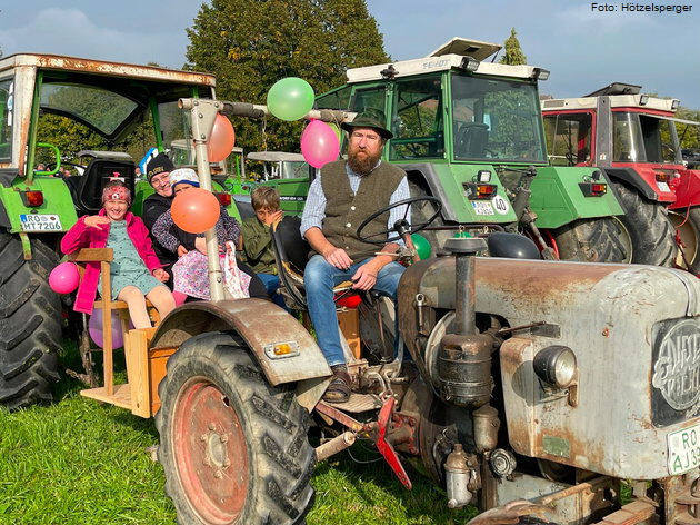 Gro�artiger Erfolg beim Atzinger Bulldog-Stelldichein. Foto: H�tzelsperger